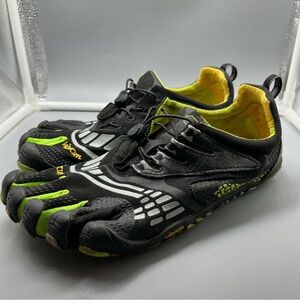 Vibram Fivefingers Komodosport Size EU 43  US 10 Black/Grey/Green M3781